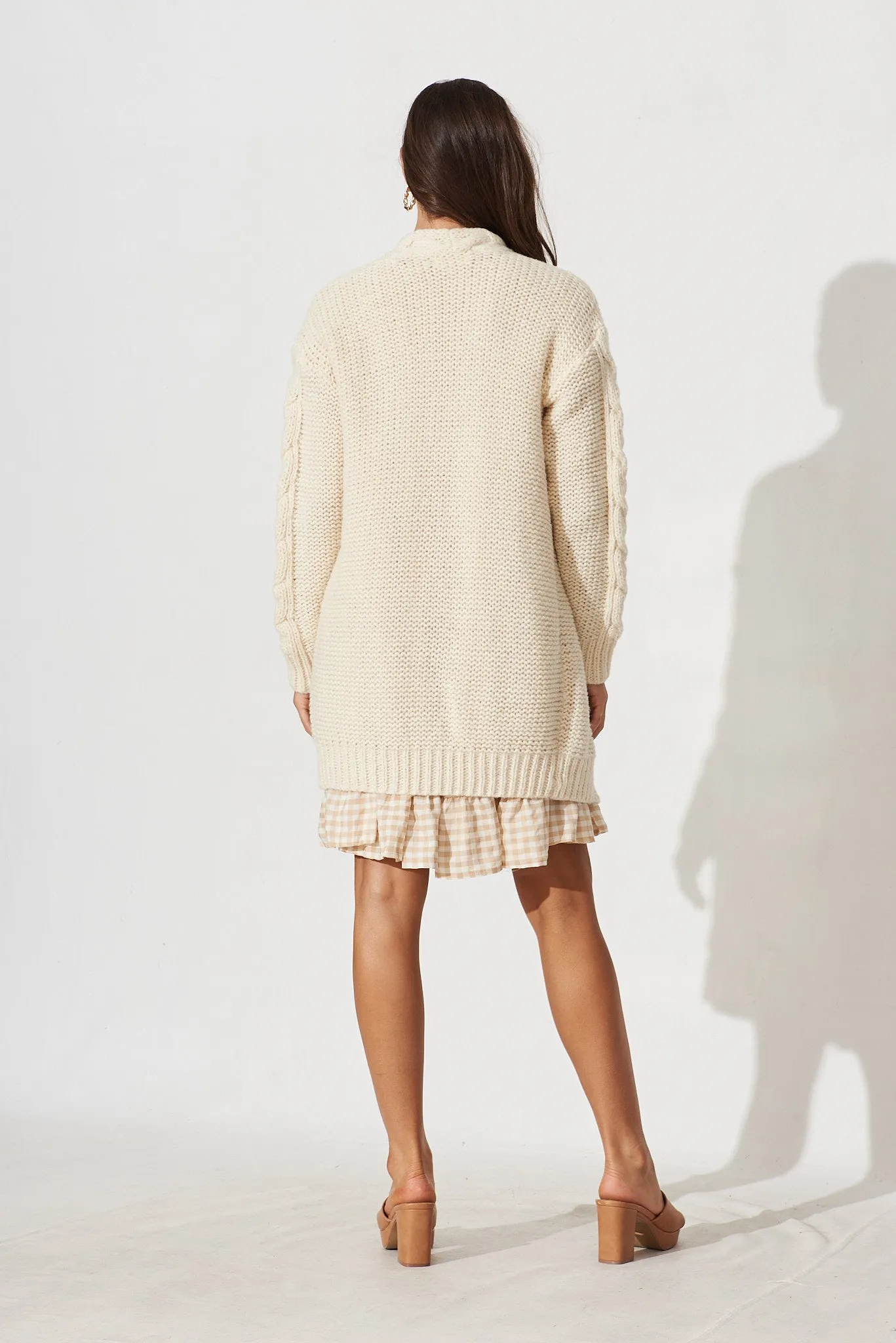 Durham Cable Knit Cardigan In Cream Wool Blend